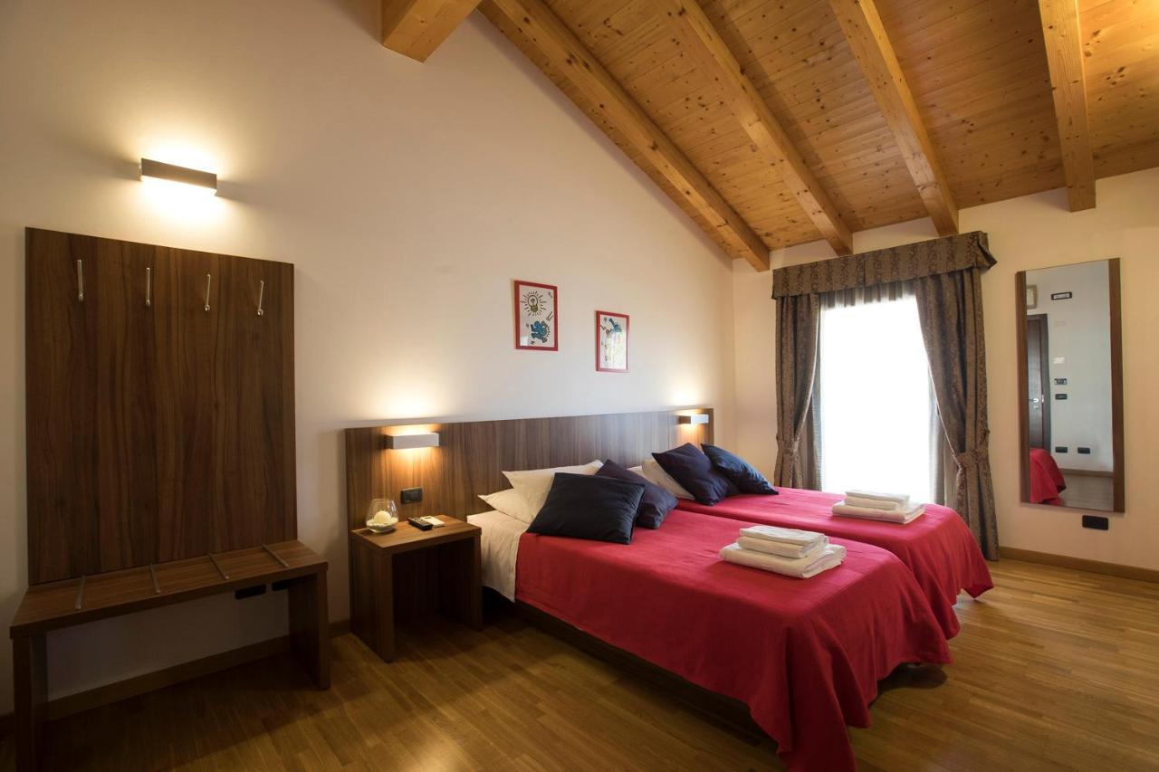 Hotel C25 Ponzano Veneto ภายนอก รูปภาพ